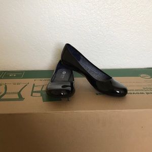 Dr Scholl’s Memory foam Patent leather flats